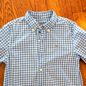 Vineyard Vines button down
